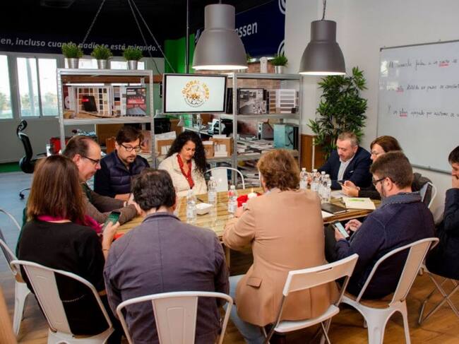 Miembros fundadores de Global Jerez en una de sus primeras reuniones