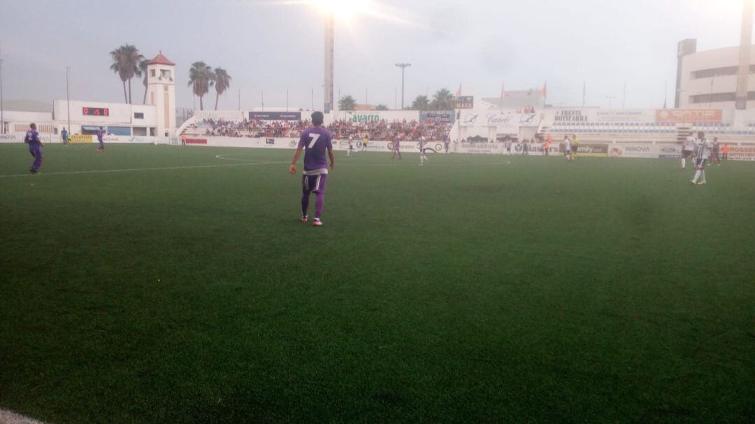 Jugadores del Real Jaén durante el partido disputado en Onteniente