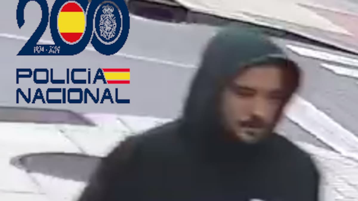 La Policía Nacional pide colaboración ciudadana para dar con el atracador de un banco en Oviedo