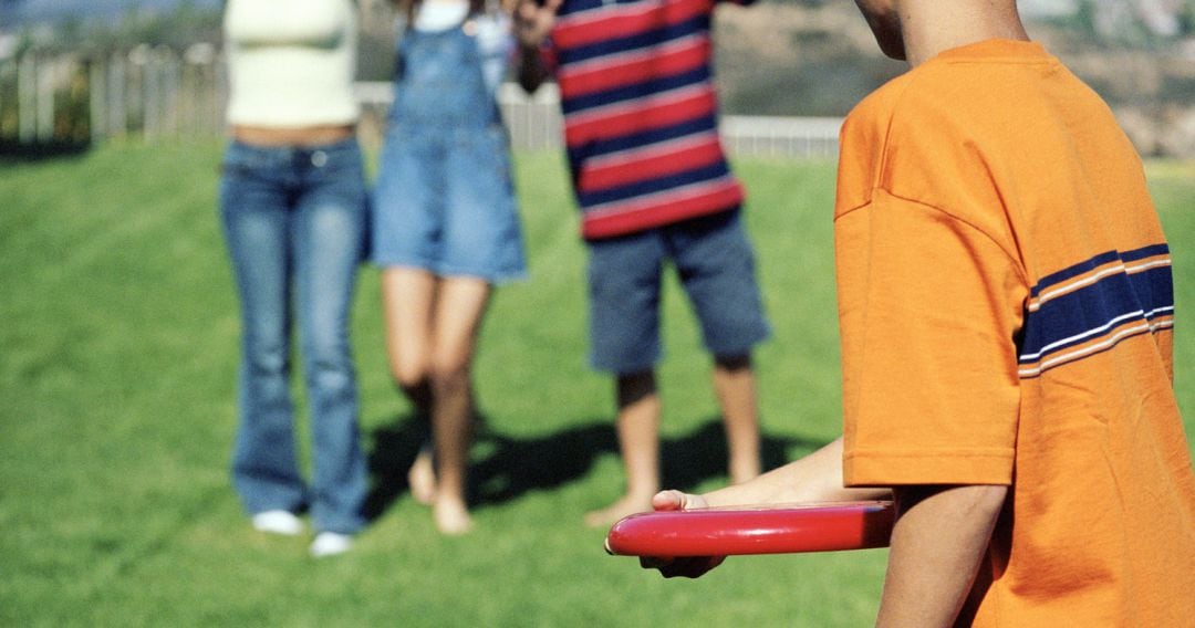 Propuesta para Educación Física: frisbi y baile frente a deportes de contacto