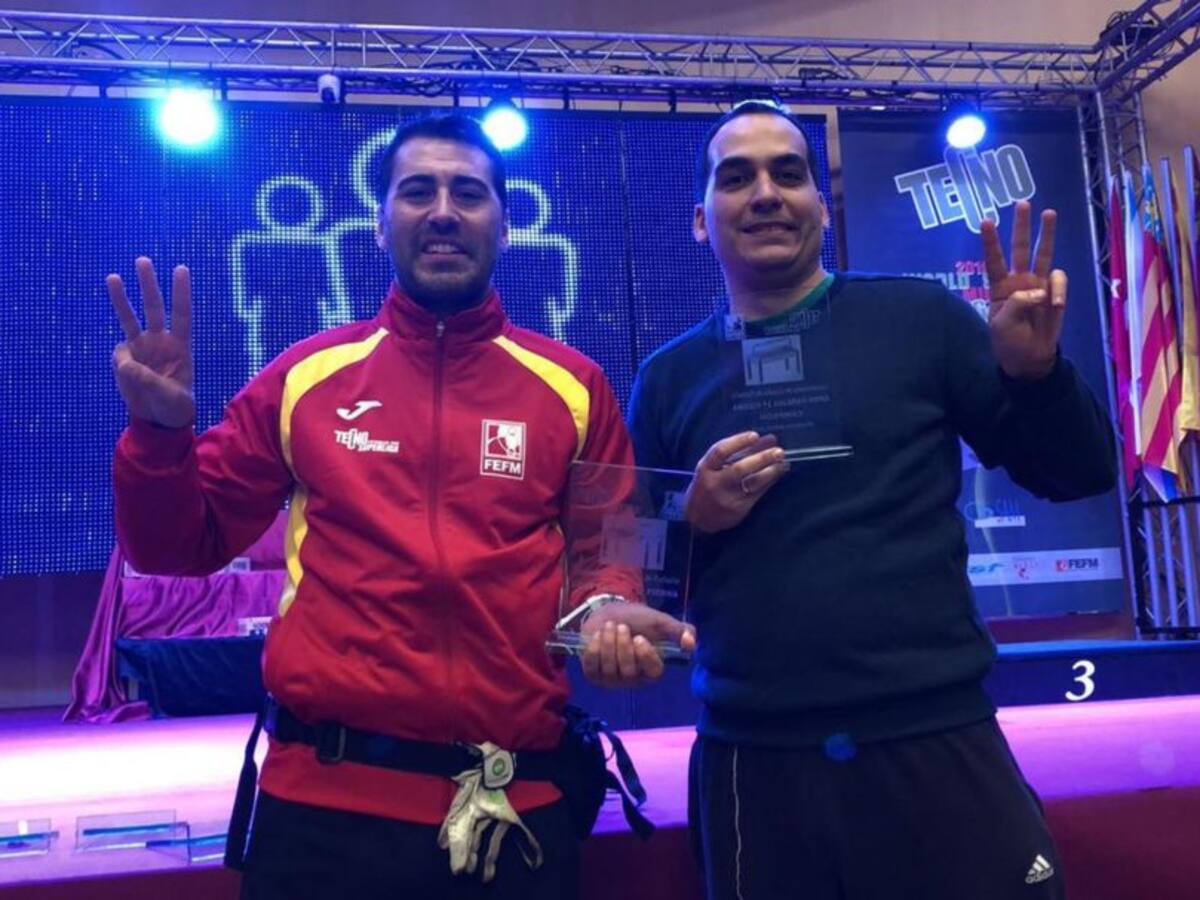 "Ya no se juega al futbolín en los bares"