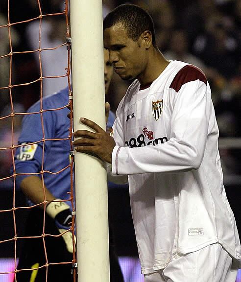 Sevilla y Barça empataron 1-1 en la ida de los 1/8 de Copa