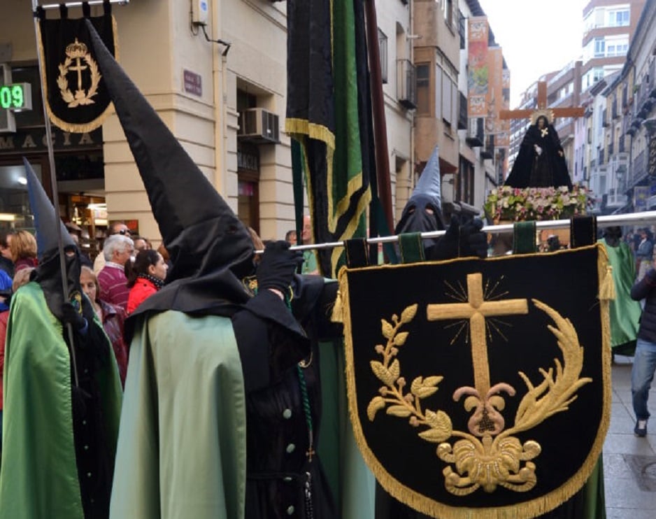 Toque de Tararú de la Cofradía de la Santa Vera Cruz de Palencia