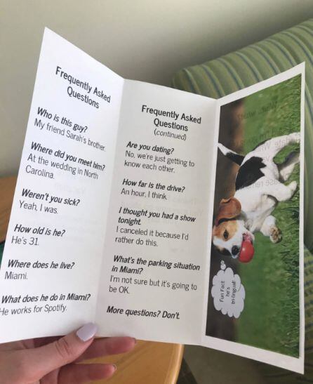 Las preguntas y respuestas que la joven estadounidense incluyó en su folleto
