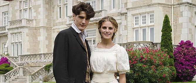 Yon González y Amaia Salamanca, protagonistas de &#039;Gran Hotel&#039;