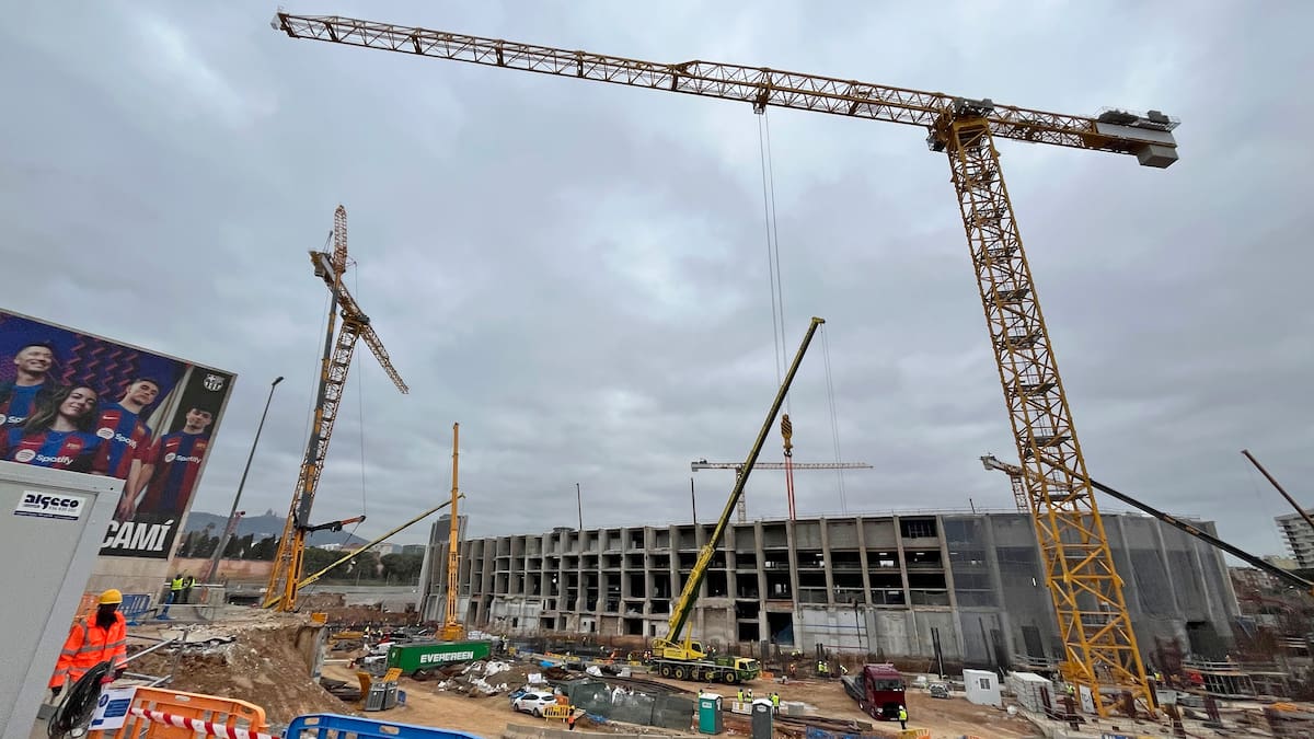 Empreses contractades veuen impossible tornar al Camp Nou el novembre