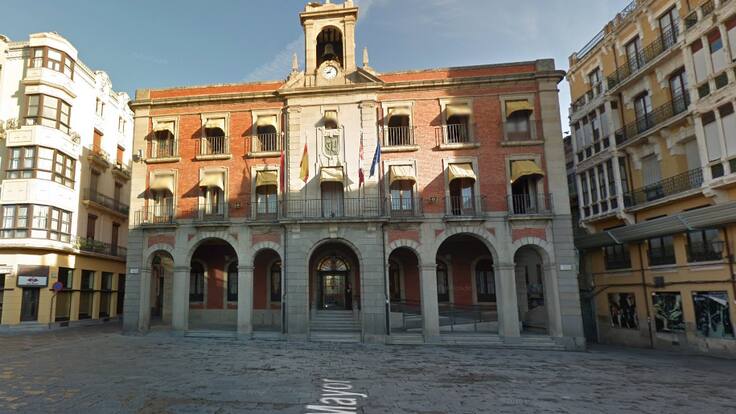 Tertulia de portavoces municipales en el Ayuntamiento de Zamora