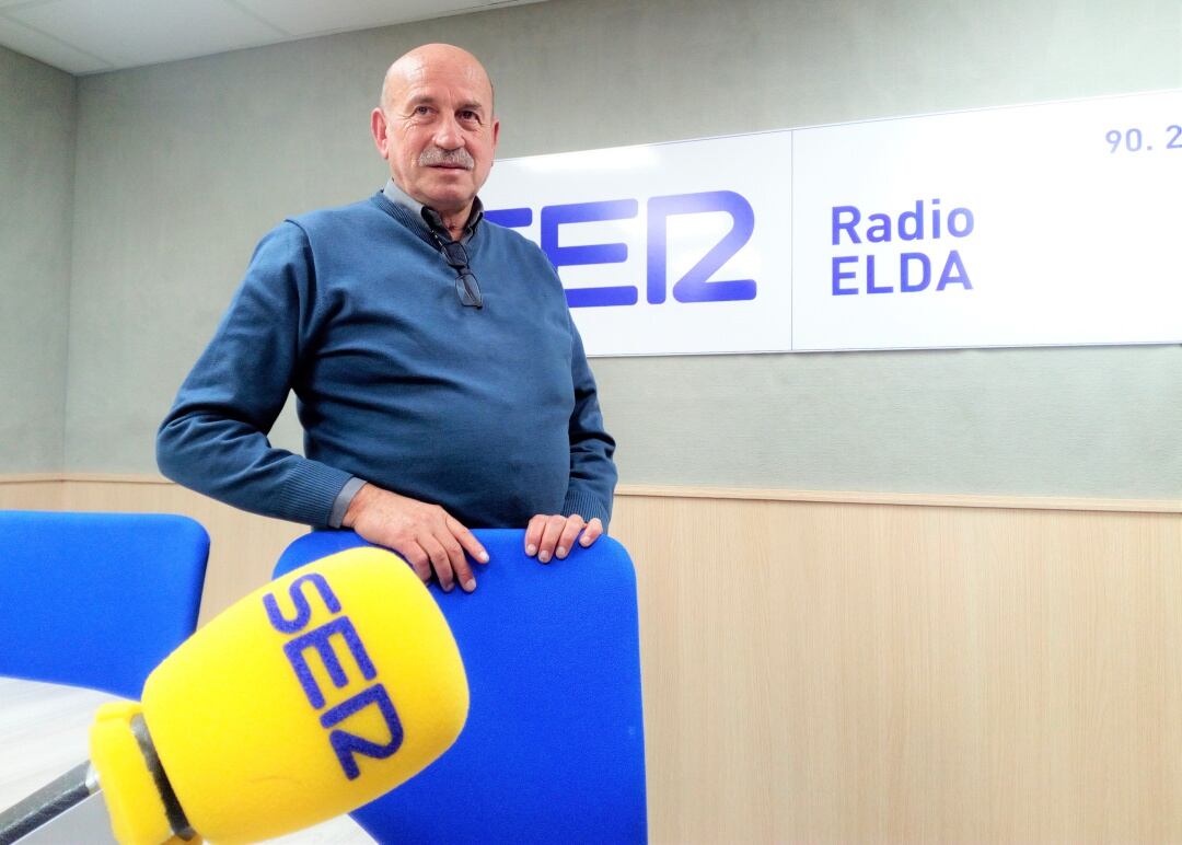 Segundo López, profesor del Centro recuperación de puntos Euromovil, en Radio Elda