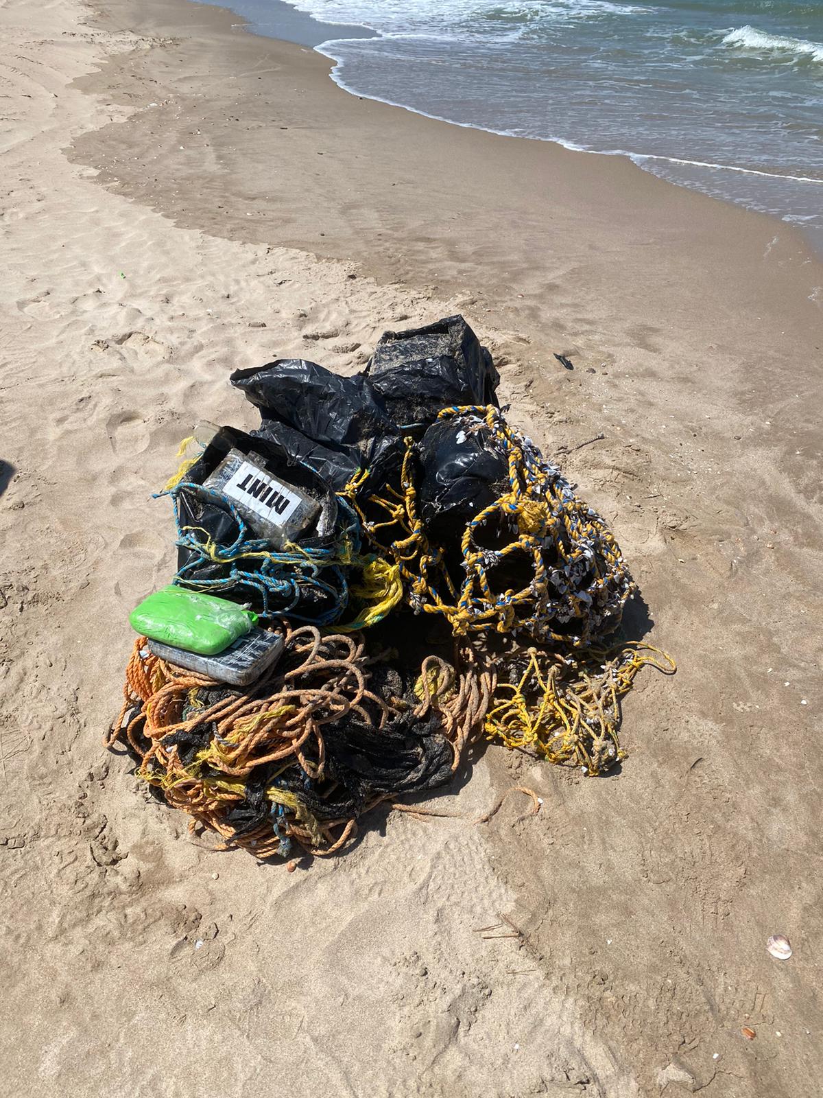 Cocaína localizada en la playa de El Saler