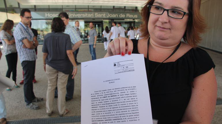 Treballadors de GINSA han interposat una denúncia per recuperar part del seu sou des de fa 18 mesos.