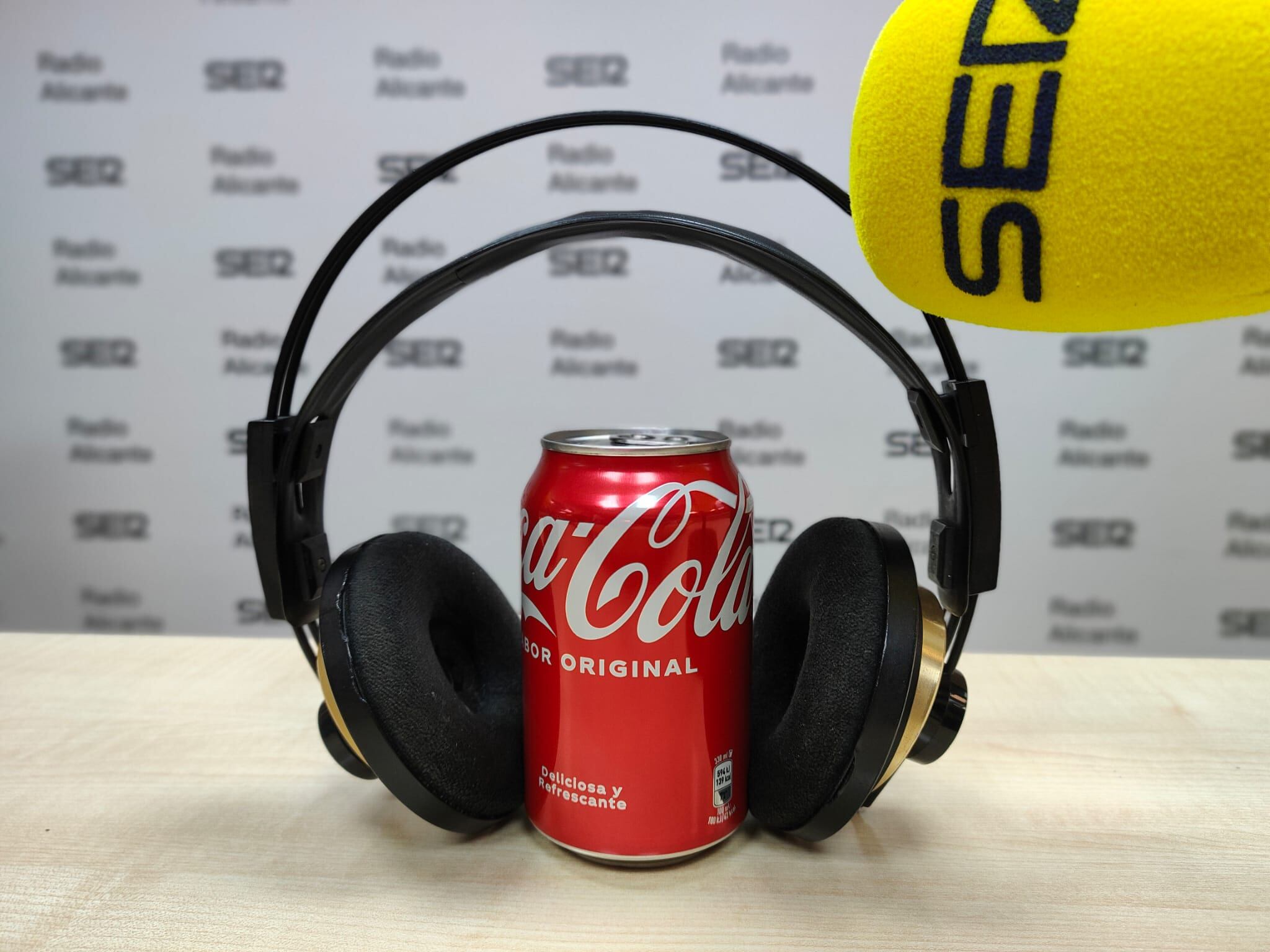 Coca-Cola ha celebrado el día de San Francisco de Sales, patrón de los periodistas, con la redacción de Radio Alicante