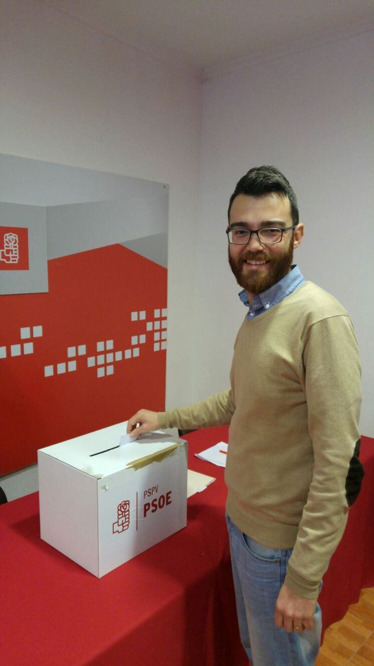 Martínez consiguió 45 votos que apoyaron su candidatura a secretario general del PSOE de Novelda