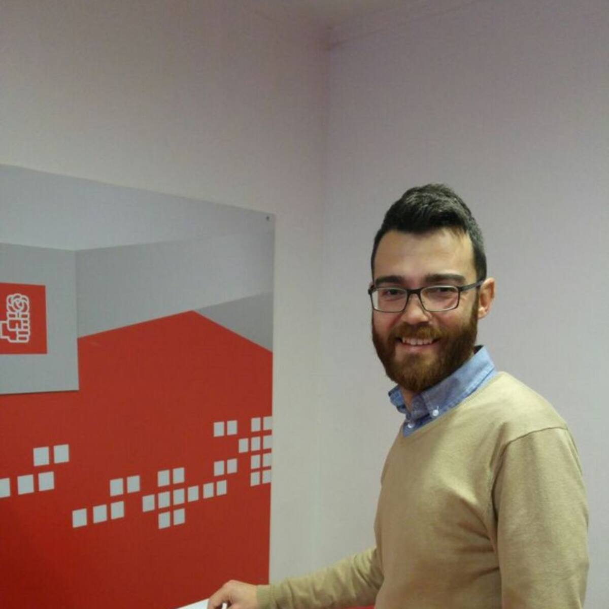 Fran Martínez consigue la secretaría general del PSOE de Novelda