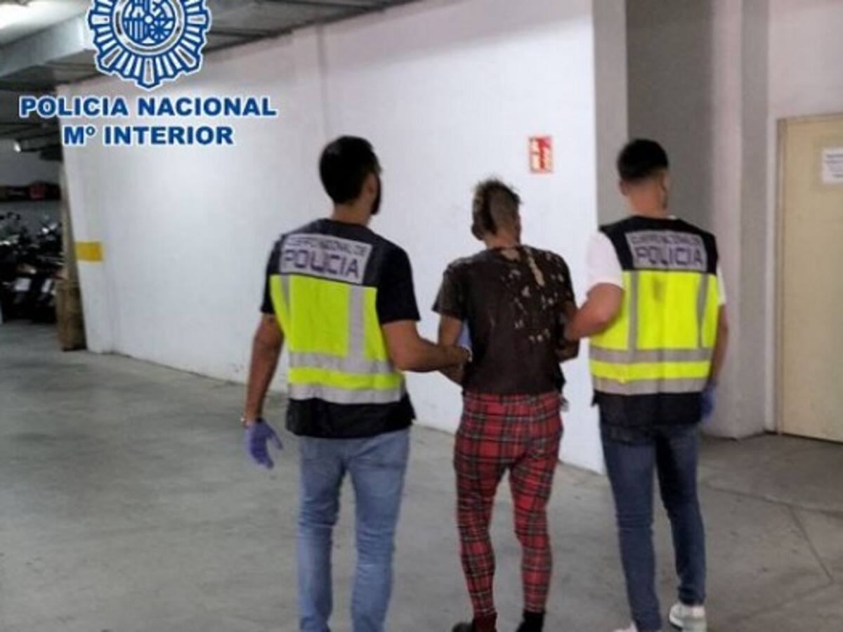 Detenido un pirónamo que incendiaba contenedores en Algeciras