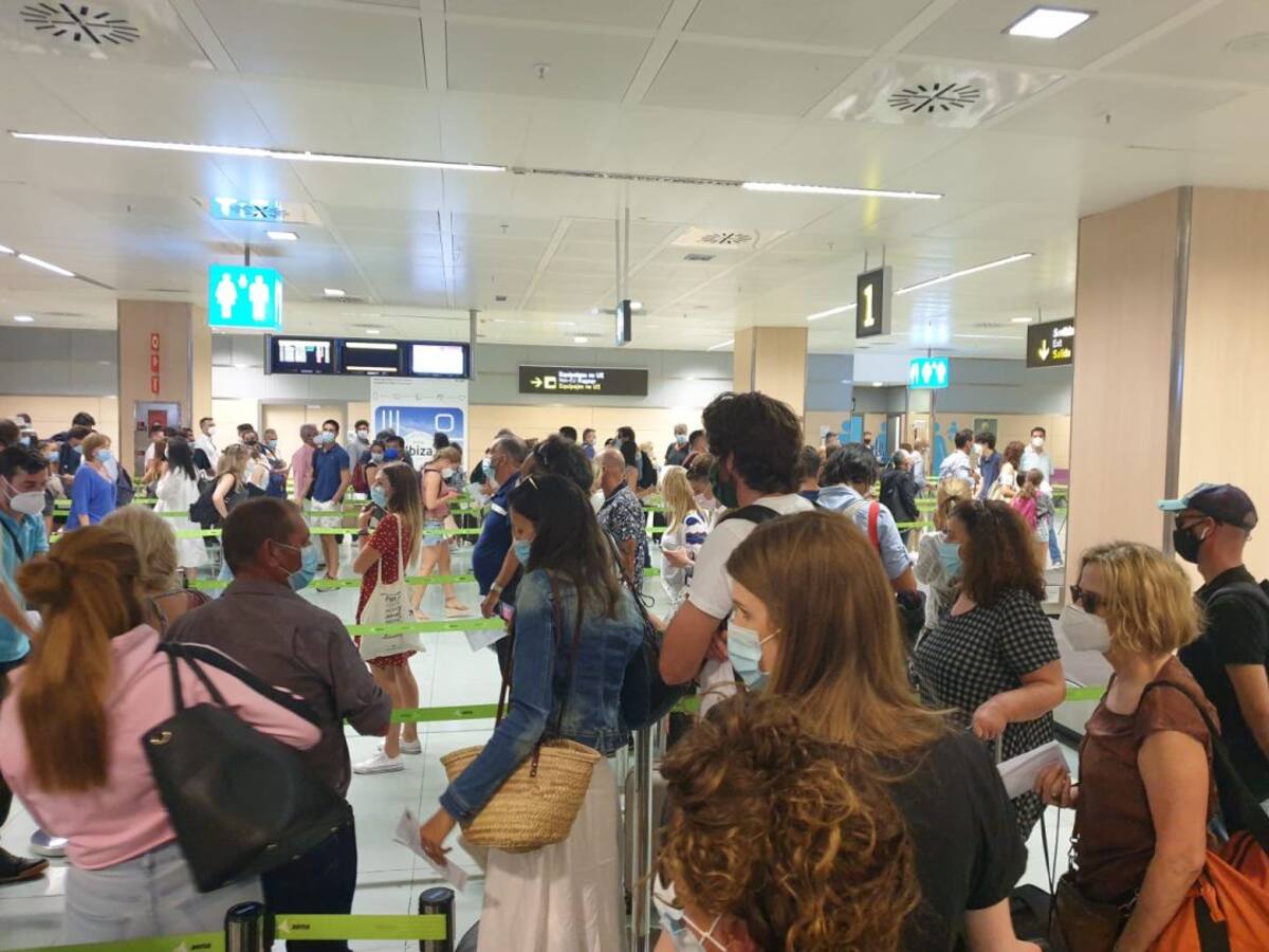 Ibiza pide que los controles sanitarios vuelvan a realizarse también a los turistas nacionales