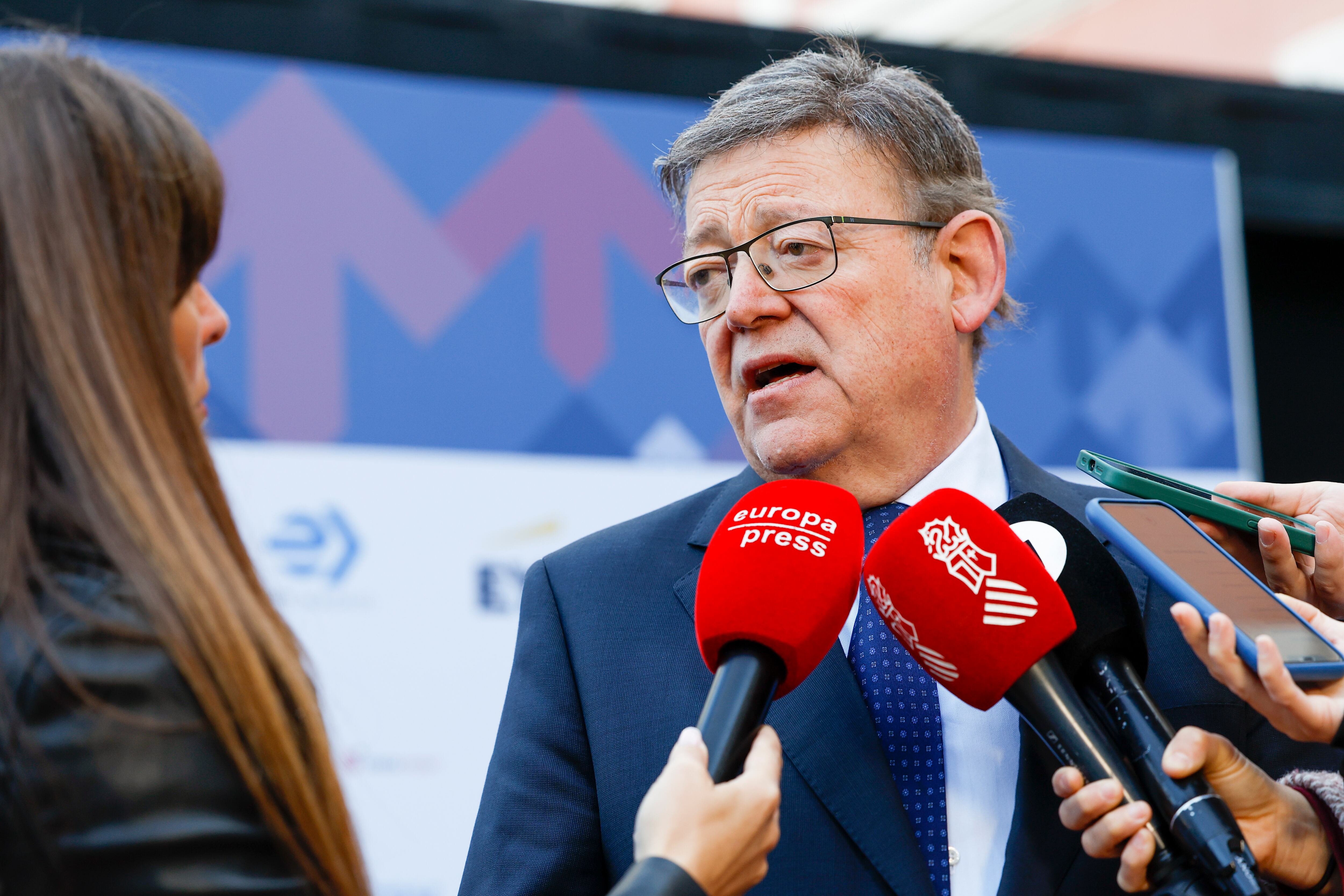 El president de la Generalitat, Ximo Puig, se refiere al puerto seco. EFE/ Chema Moya