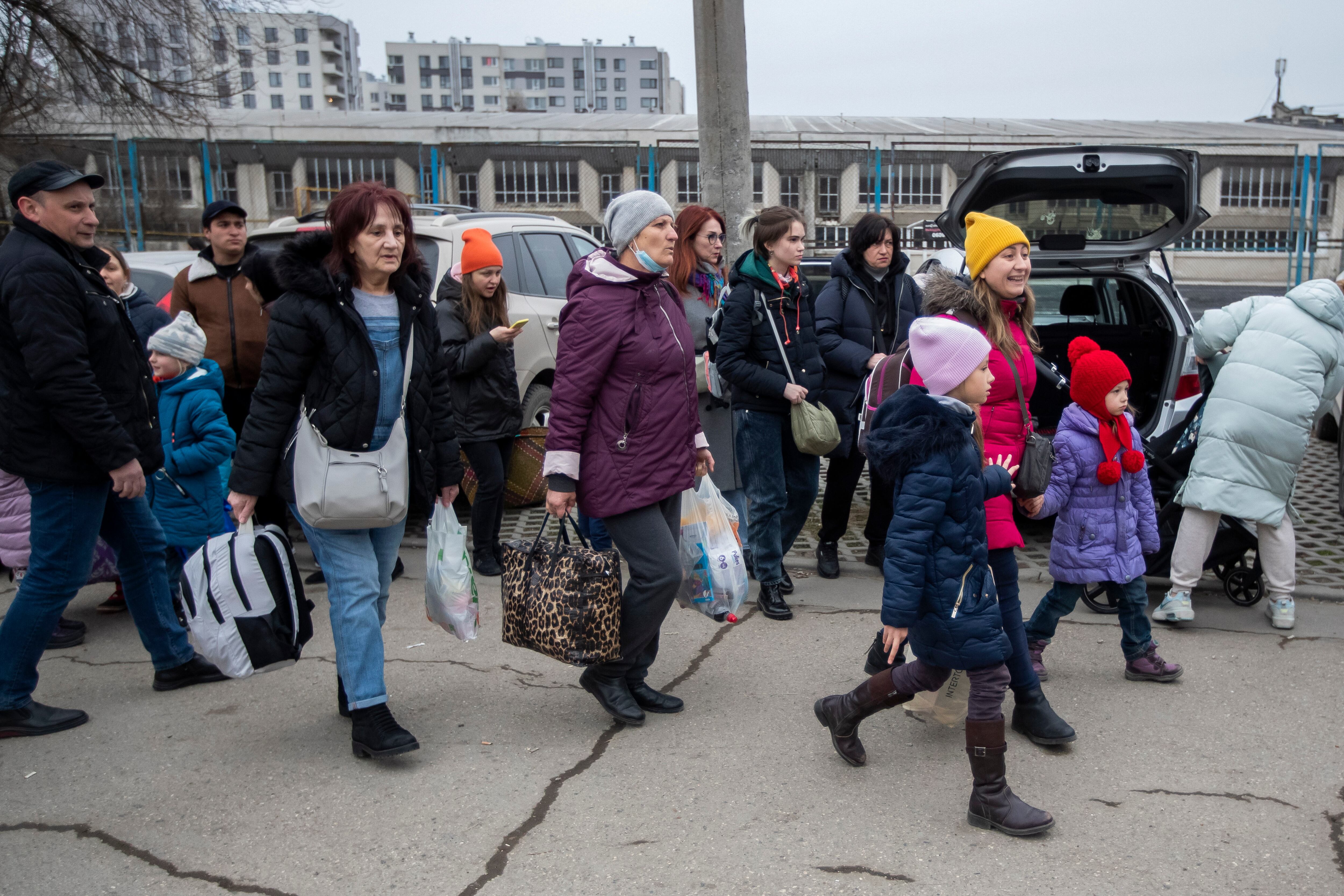 Refugiados ucranianos llegando a Moldavia