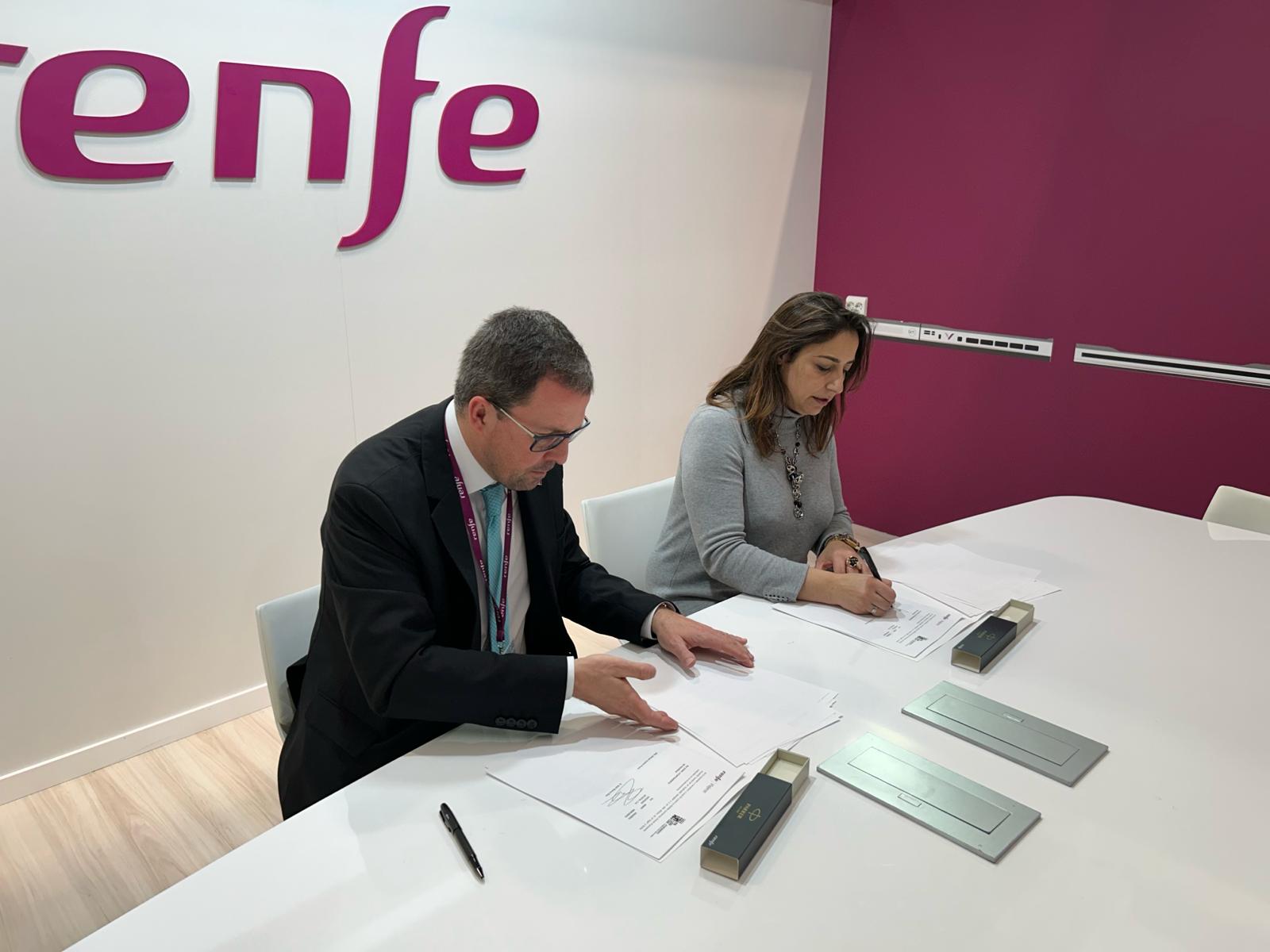 Renfe y el Ayuntamiento de Palencia renuevan su colaboración