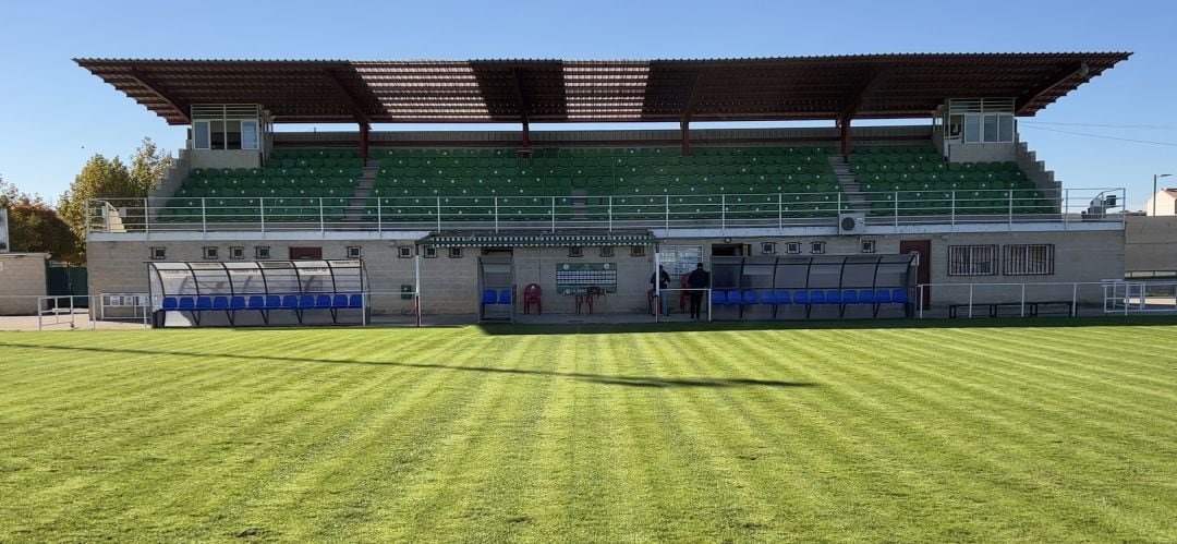 Campo de fútbol La Solana