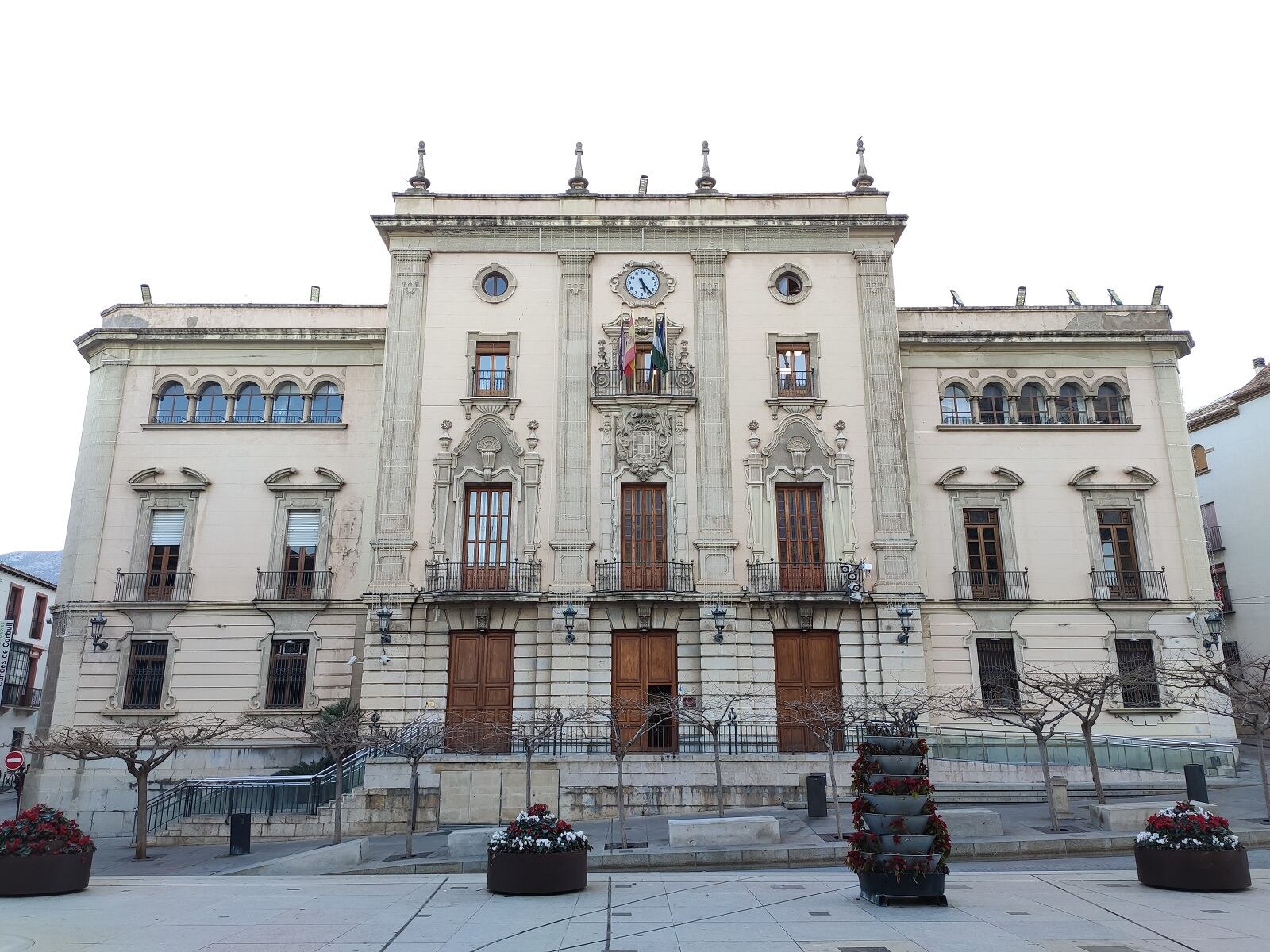 Fachada principal del Ayuntamiento de Jaén, en la Plaza de Santa María de la capital