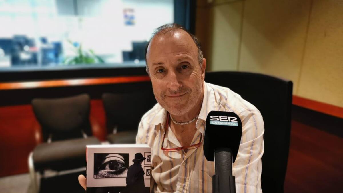 Tino Soriano: "Em van fer ministre de Benín perquè fotografiés el Vudú"