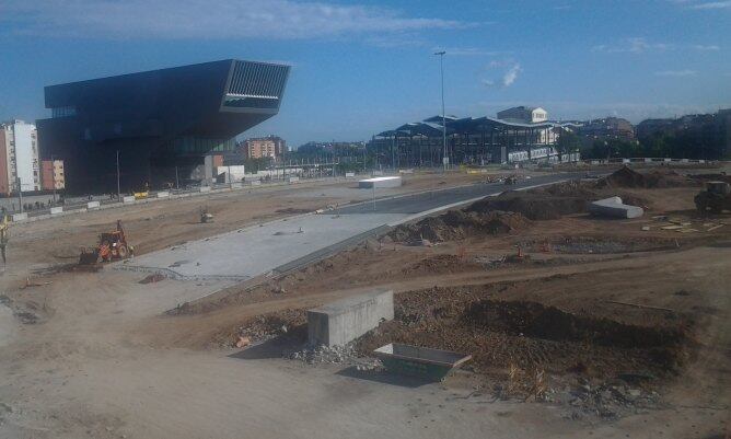 Les obres avancen a la zona de Glòries