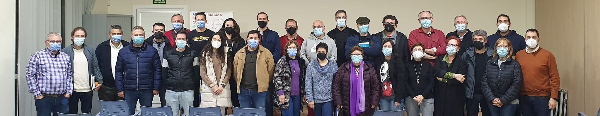 Foto de familia de la Macma.