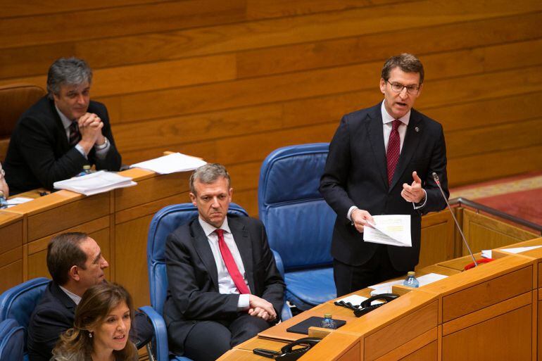 Feijoo en una intervención ante el Parlamento