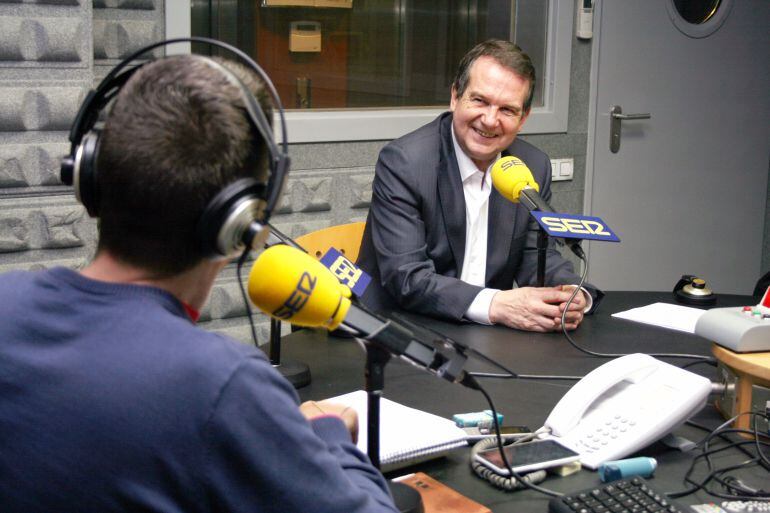 El alcalde luchará para que Cíes y Teis sean declaradas sendas azules