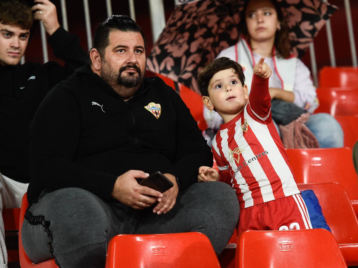 Los niños del Real Madrid y del Barça