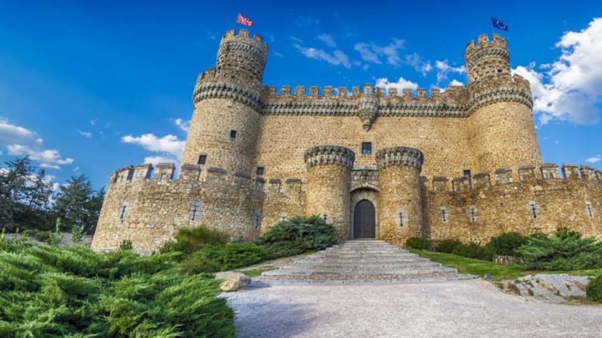 Hablamos con la alcaldesa de Manzanares el Real, Alicia Gallego, sobre la situación del Castillo de los Mendoza