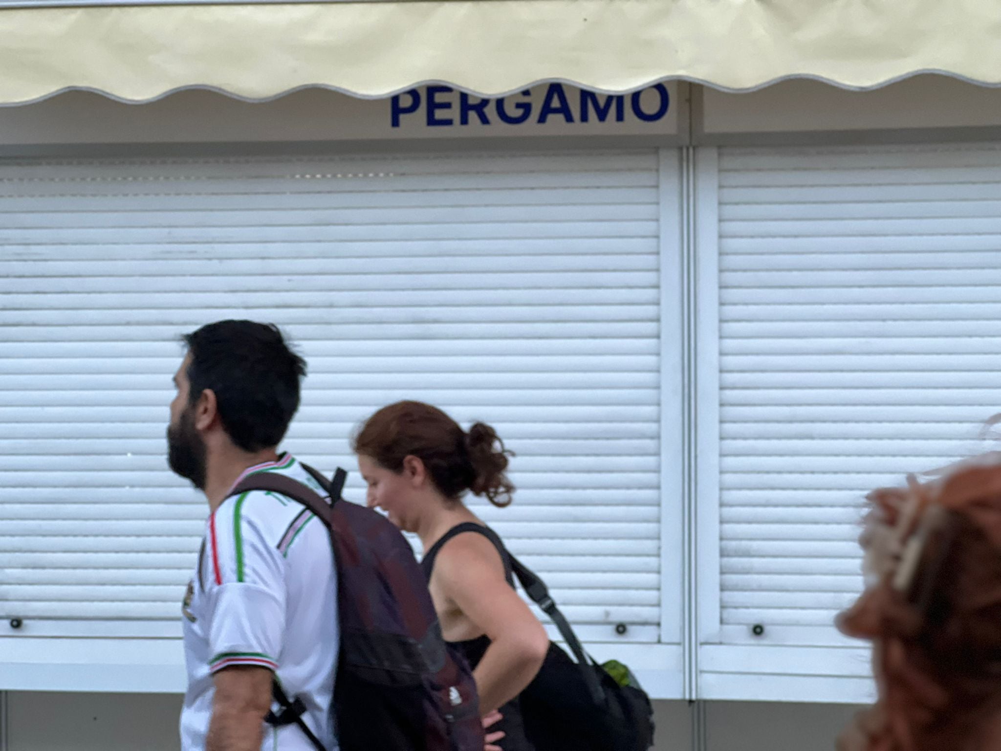 Caseta de la librería Pérgamo en la Feria del Libro de Madrid