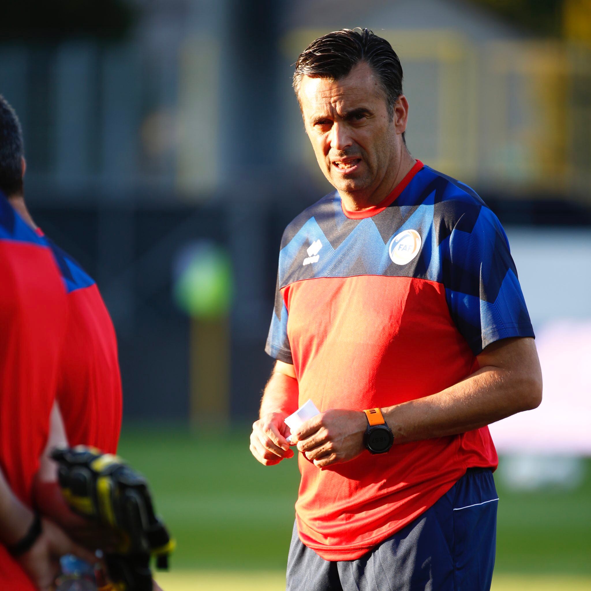 El seleccionador, Koldo Álvarez de Eulate, a l'entrenament previ al partit contra Suïssa d'aquest vespre.
