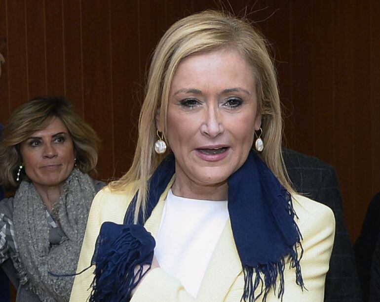 La presidenta de la Comunidad de Madrid, Cristina Cifuentes, ha inaugurado la convención intermunicipal del PP de Valladolid