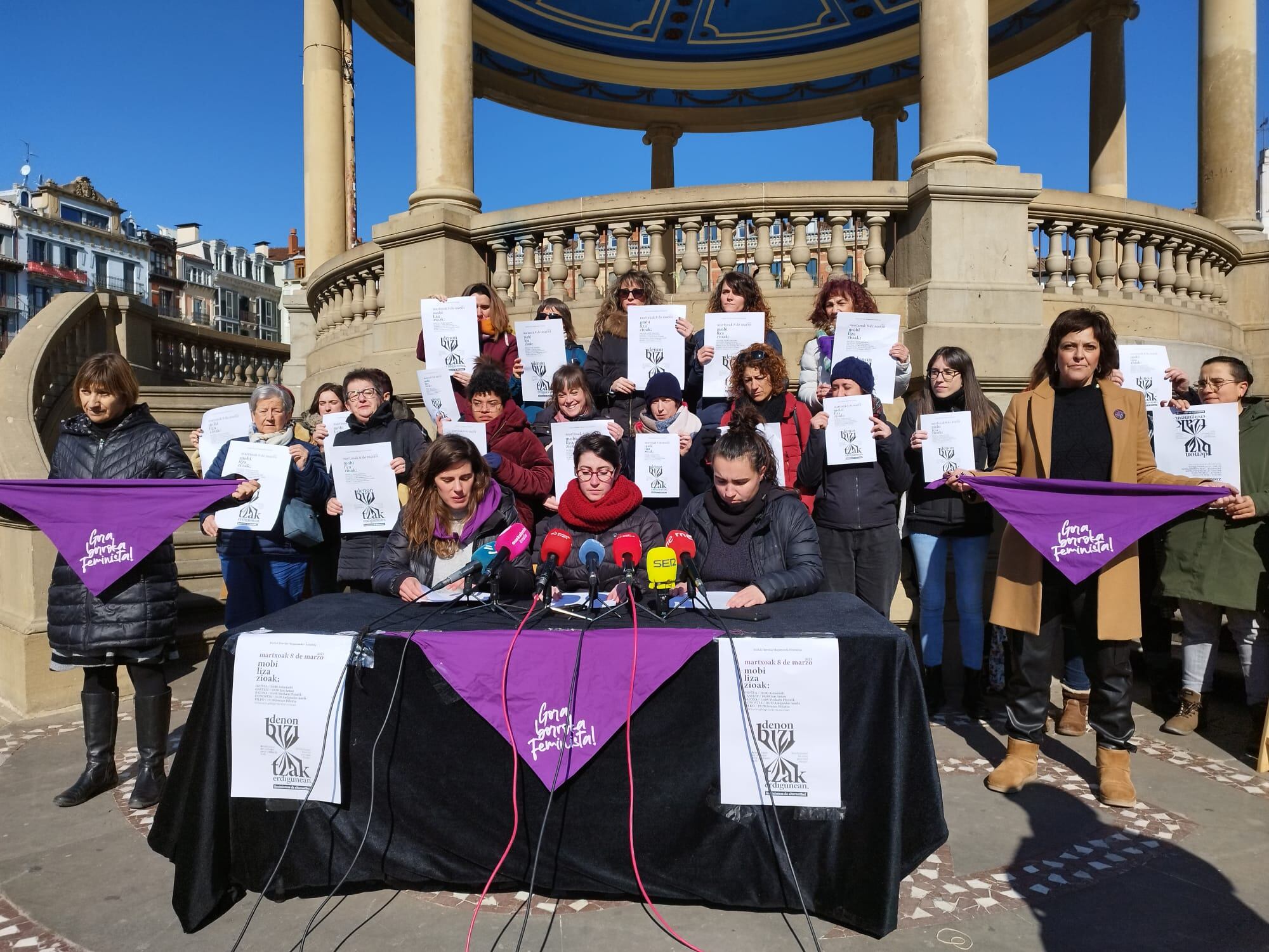 La manifestación del 8M en Pamplona reclamará revertir el sistema de cuidados por ser uno de los &quot;eje de violencia&quot;