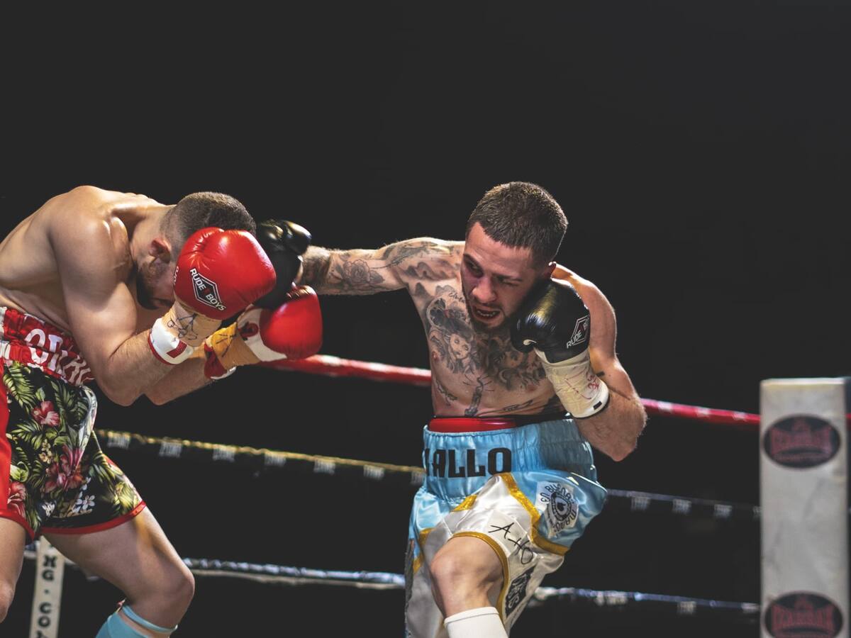 Emocionante velada de boxeo
