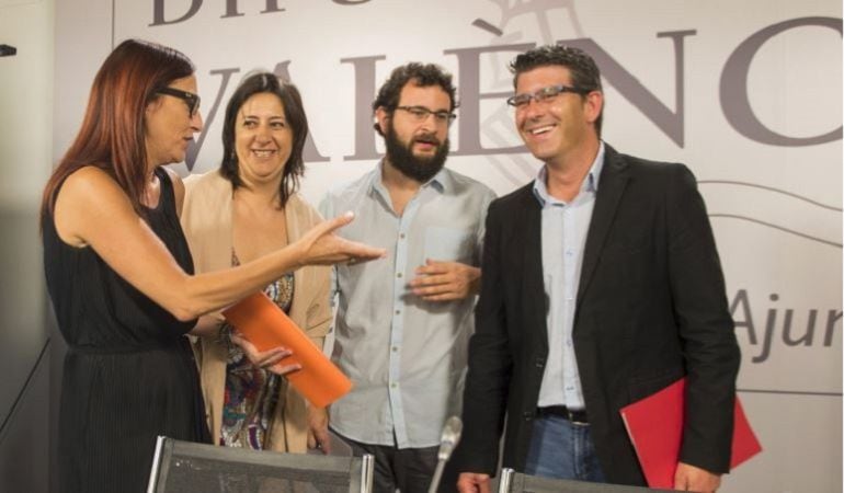 María Josep Amigó (d), Rosa Pérez Garijo, Berto Jaramillo y Jorge Rodríguez (i)