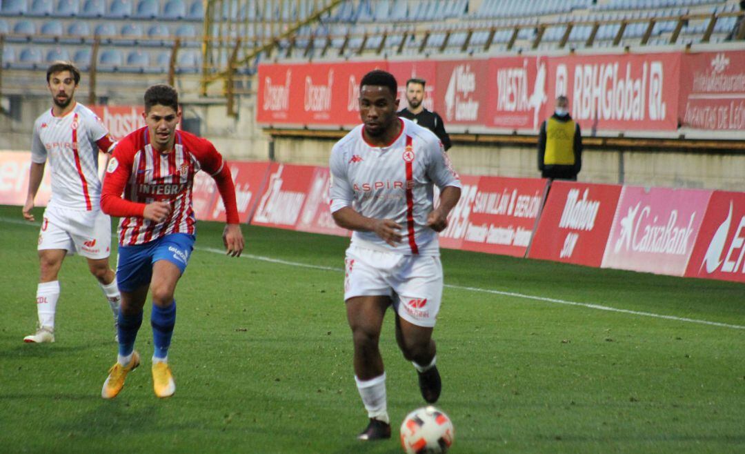 Kawaya salió desde el banquillo ante el Sporting B