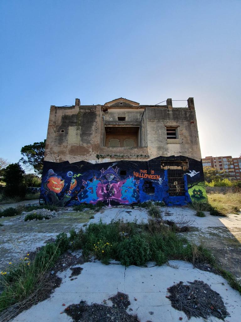 Edificios históricos de València que han sido vandalizados en los últimos meses.