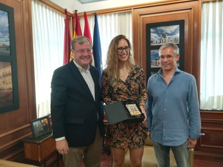 Mireya González en el Ayuntamiento de León 