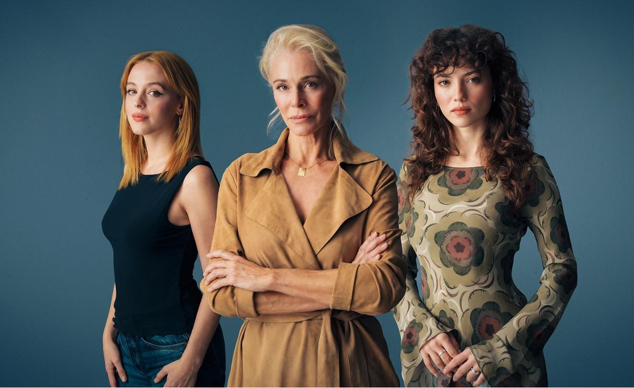 La producción de la serie corre a cargo de Morena Films