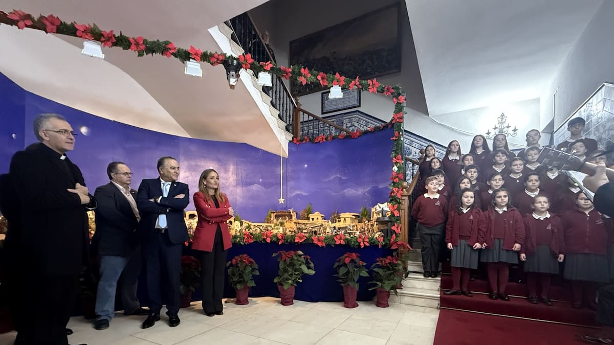 La Navidad talaverana toma forma con el Belén Municipal