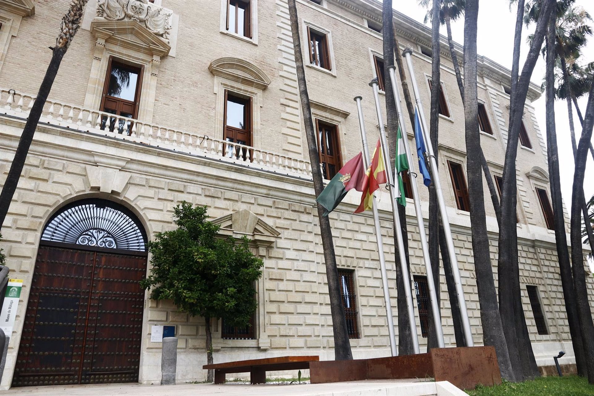 Palacio de La Aduana, sede del Museo de Málaga