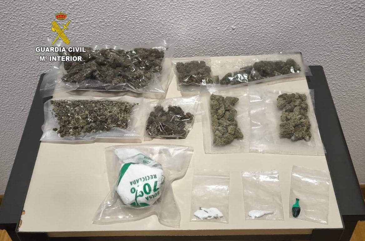 Alijo de marihuana y cocaína en O Porriño