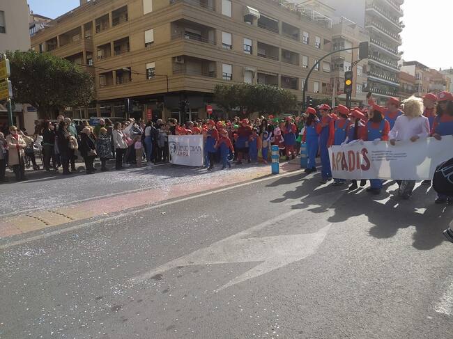 Momento del desfile del carnaval de Villena