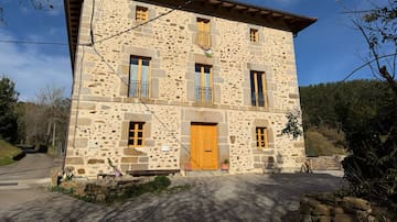 De los 11 pisos en León a uno en las afueras de Madrid: ¿cuántas casas pueden comprar las personas a que les ha tocado el Gordo?