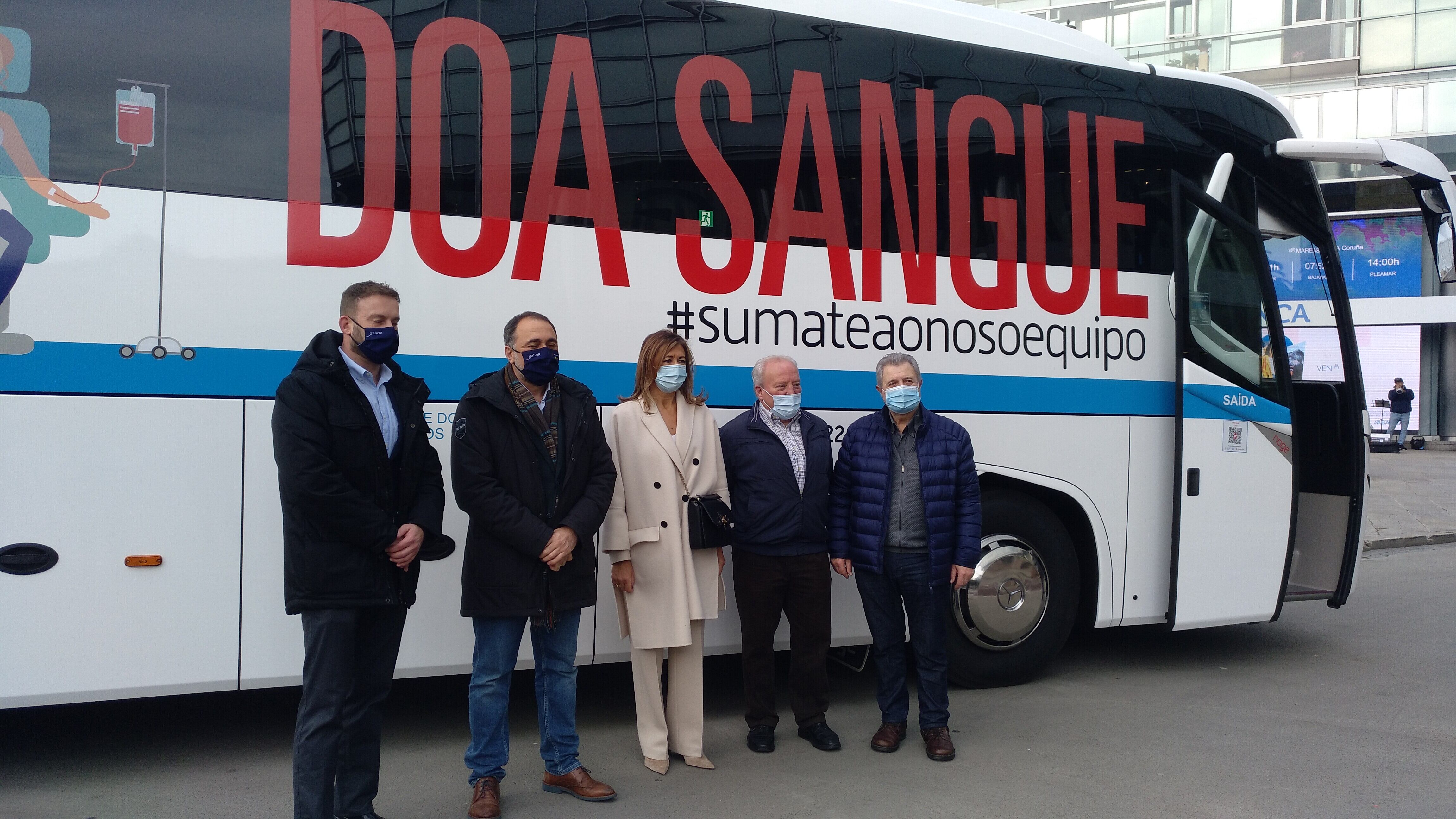 Nuevo bus para la donación de sangre en A Coruña