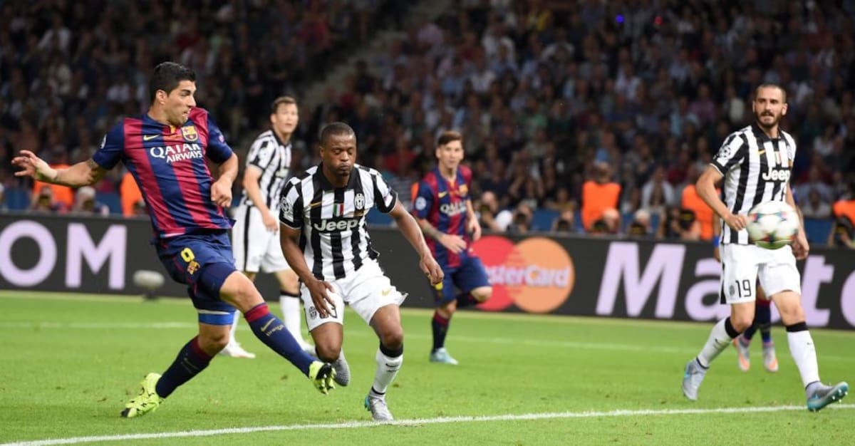 Messi aparece en la final para ceder el balón al '9', que marca el segundo gol del conjunto azulgrana