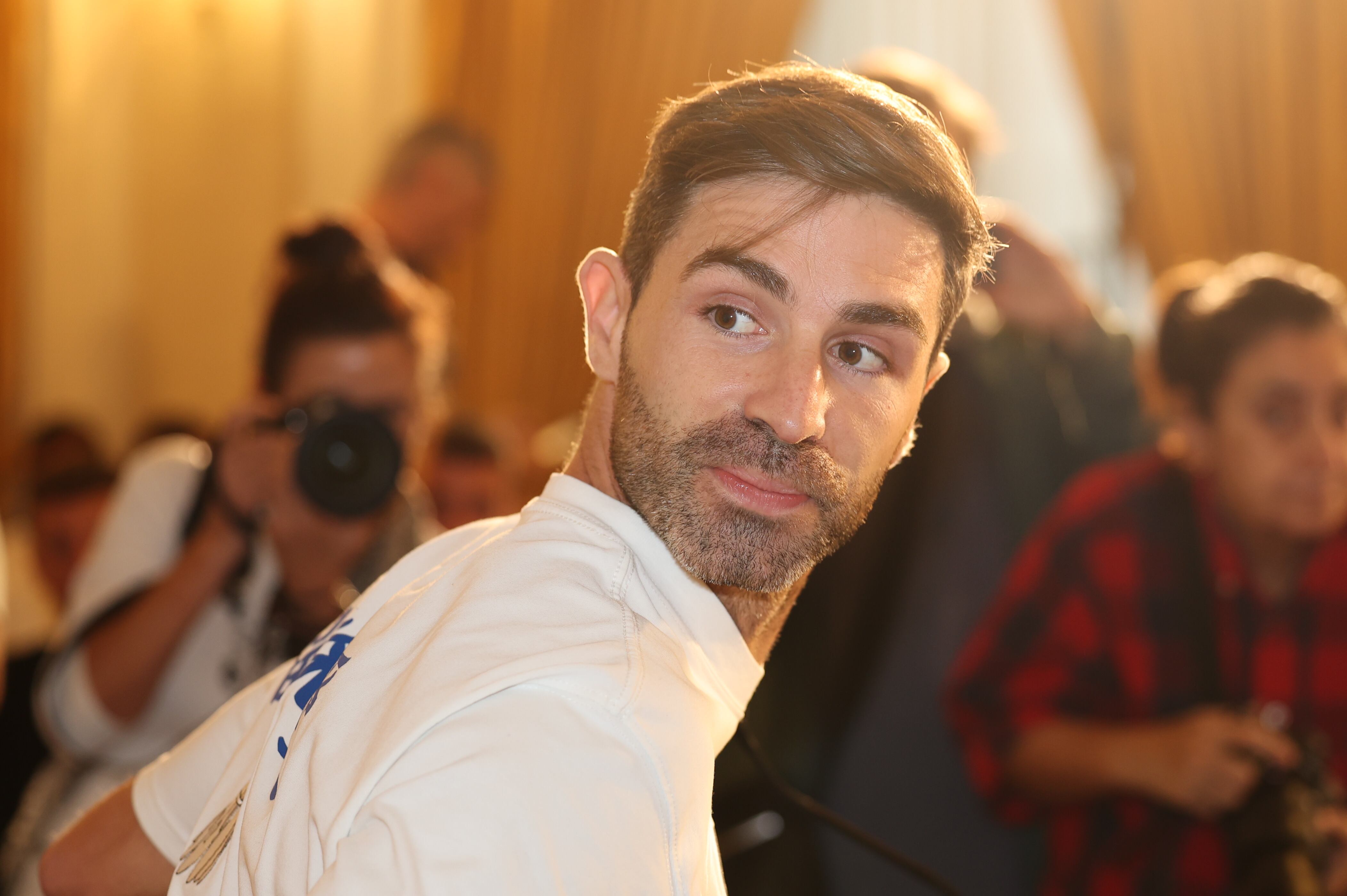 BILBAO, 10/09/2025.- El futbolista del Athletic de Bilbao, Yeray Álvarez, ha comparecido en conferencia de prensa este miércoles tras ser sancionado por a UEFA a 10 meses por dopaje. EFE/ Luis Tejido