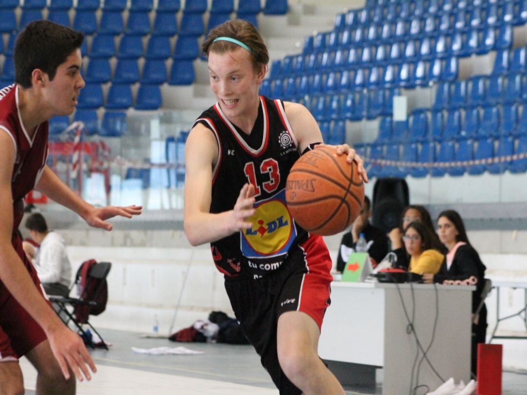 Uno de los jugadores del CD Magec Tías en uno de los partidos.